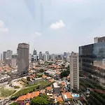 Qy1207 Flat Na Faria Lima Com Vaga De Garagem