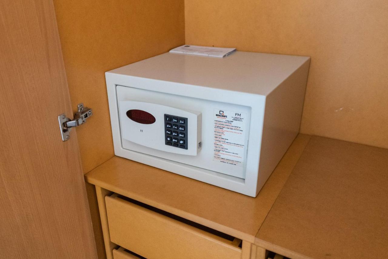 Qy1207 Flat Na Faria Lima Com Vaga De Garagem *